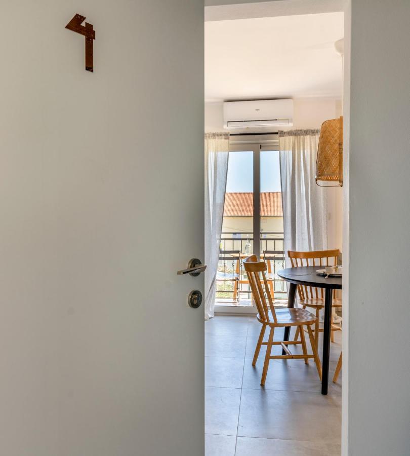 Charming Tale Apartments Modun19 Pirovac Habitación foto