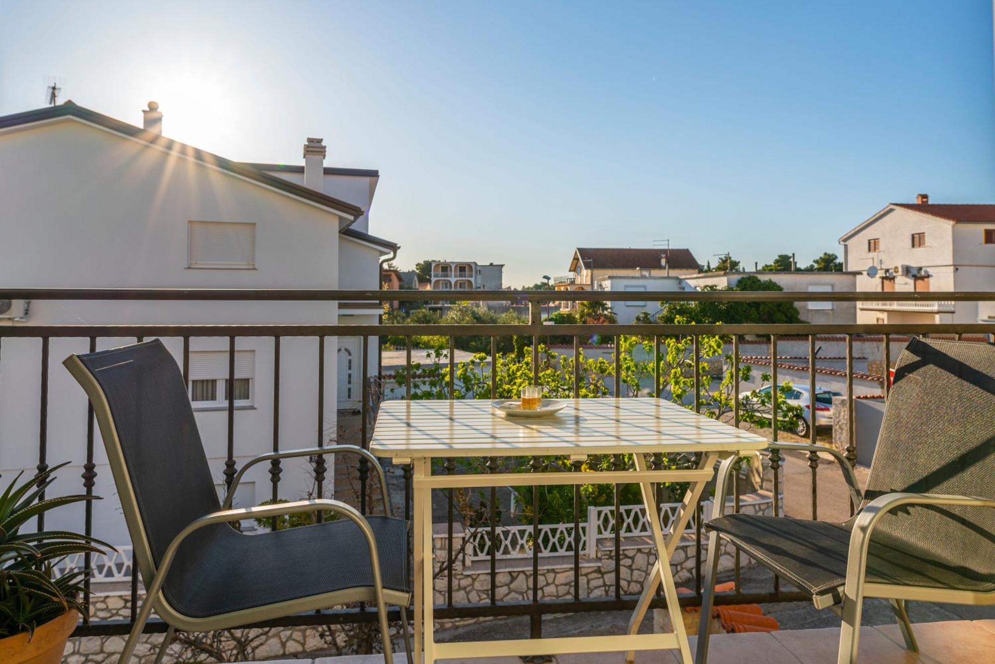 Charming Tale Apartments Modun19 Pirovac Habitación foto